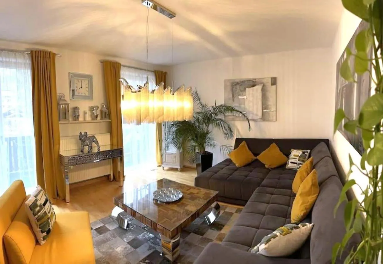 Wohnung 2 Mit Balkon Und Bergblick Grossgmain Austria